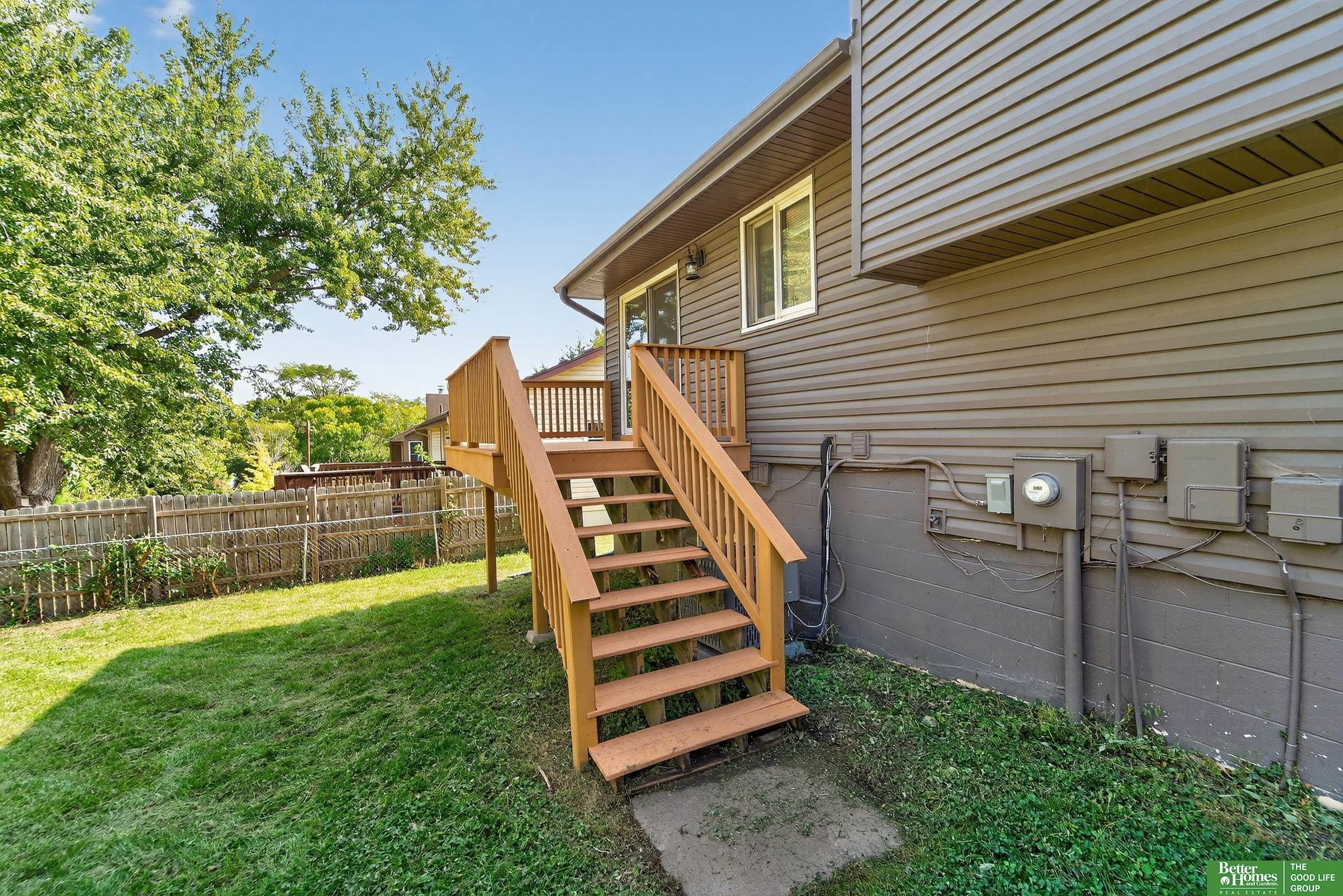 3716 Lookingglass Drive