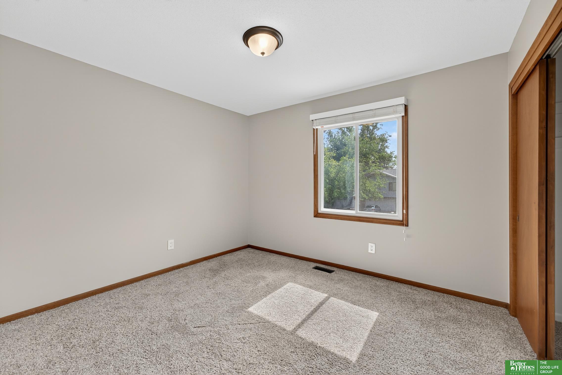 3716 Lookingglass Drive