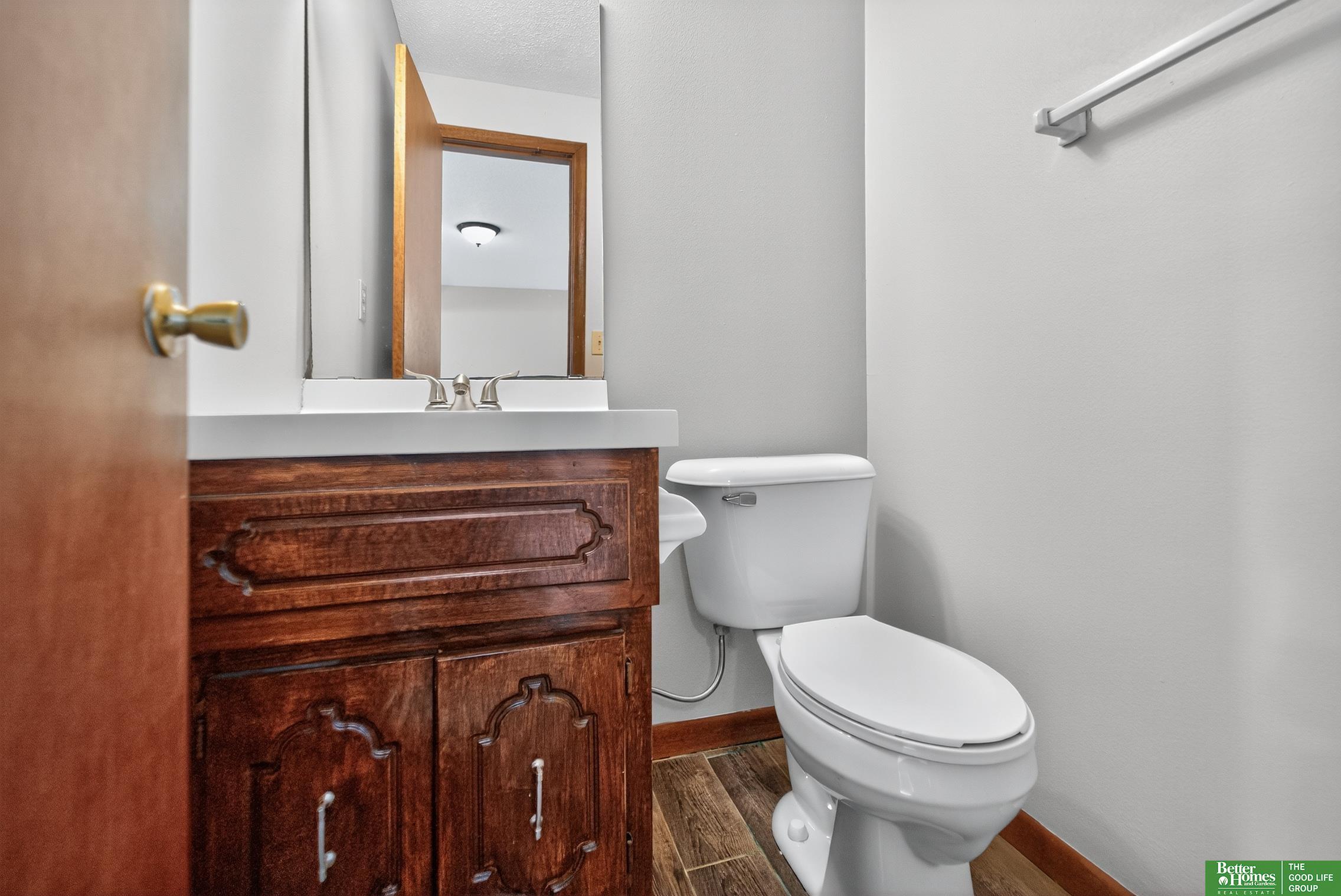 3716 Lookingglass Drive