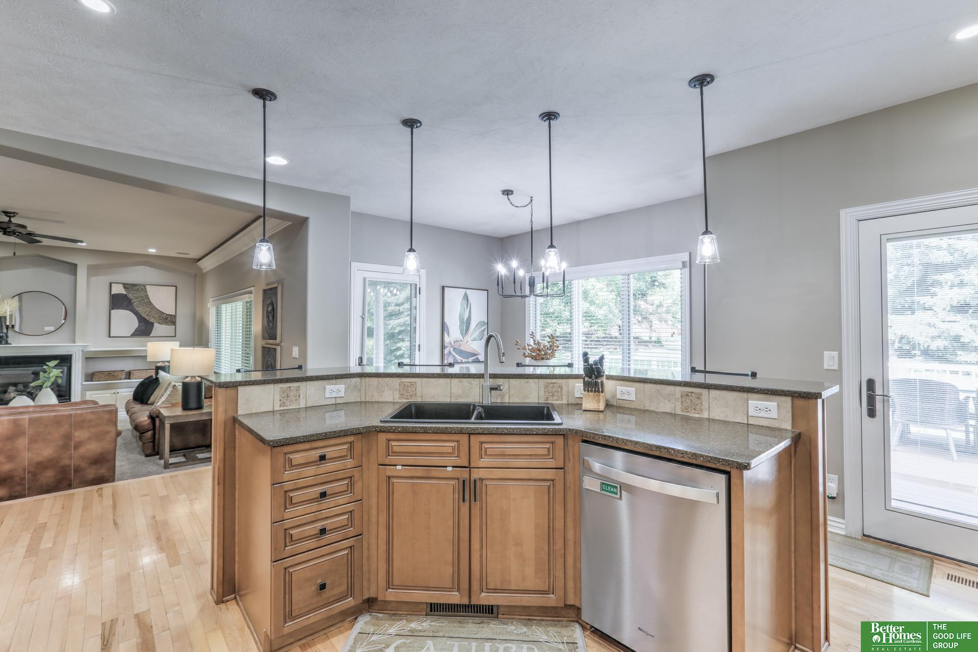 1012 S 197th Circle