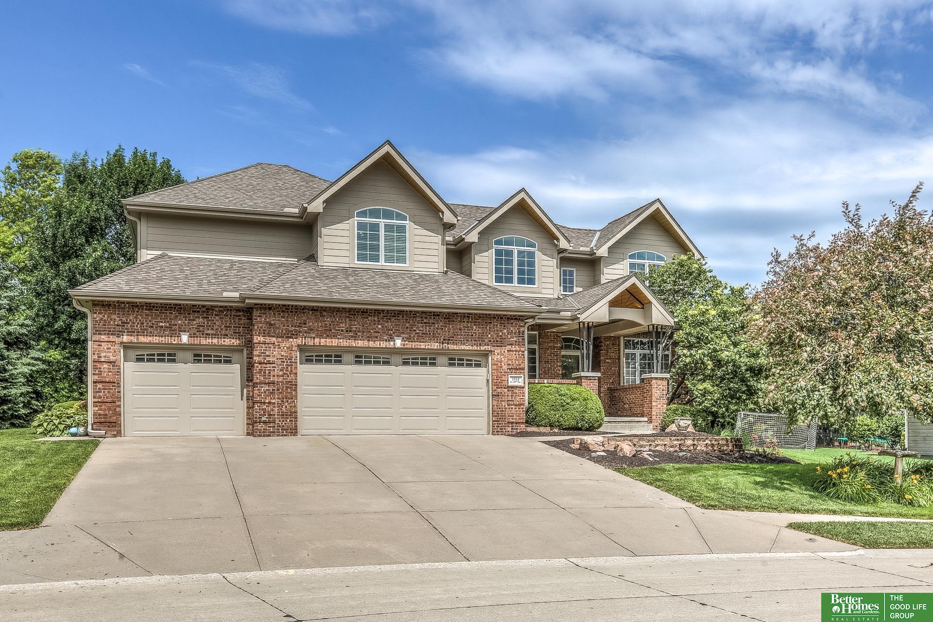 1012 S 197th Circle