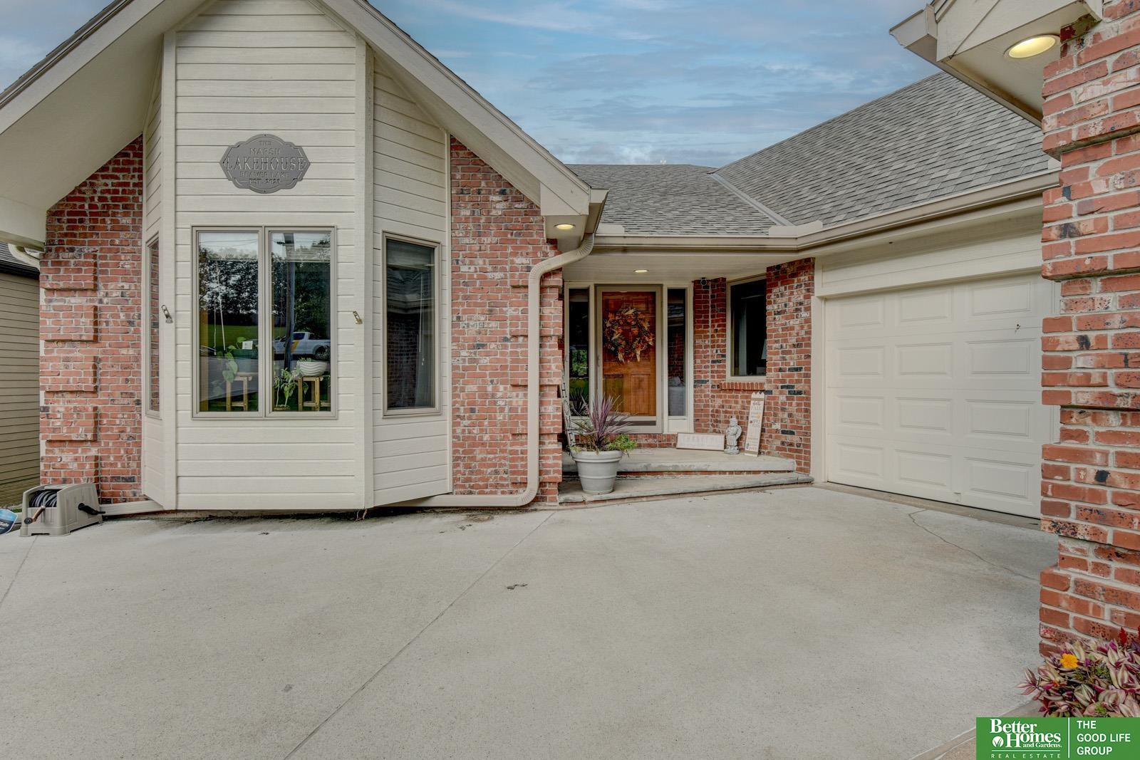 8883 Verdon Circle