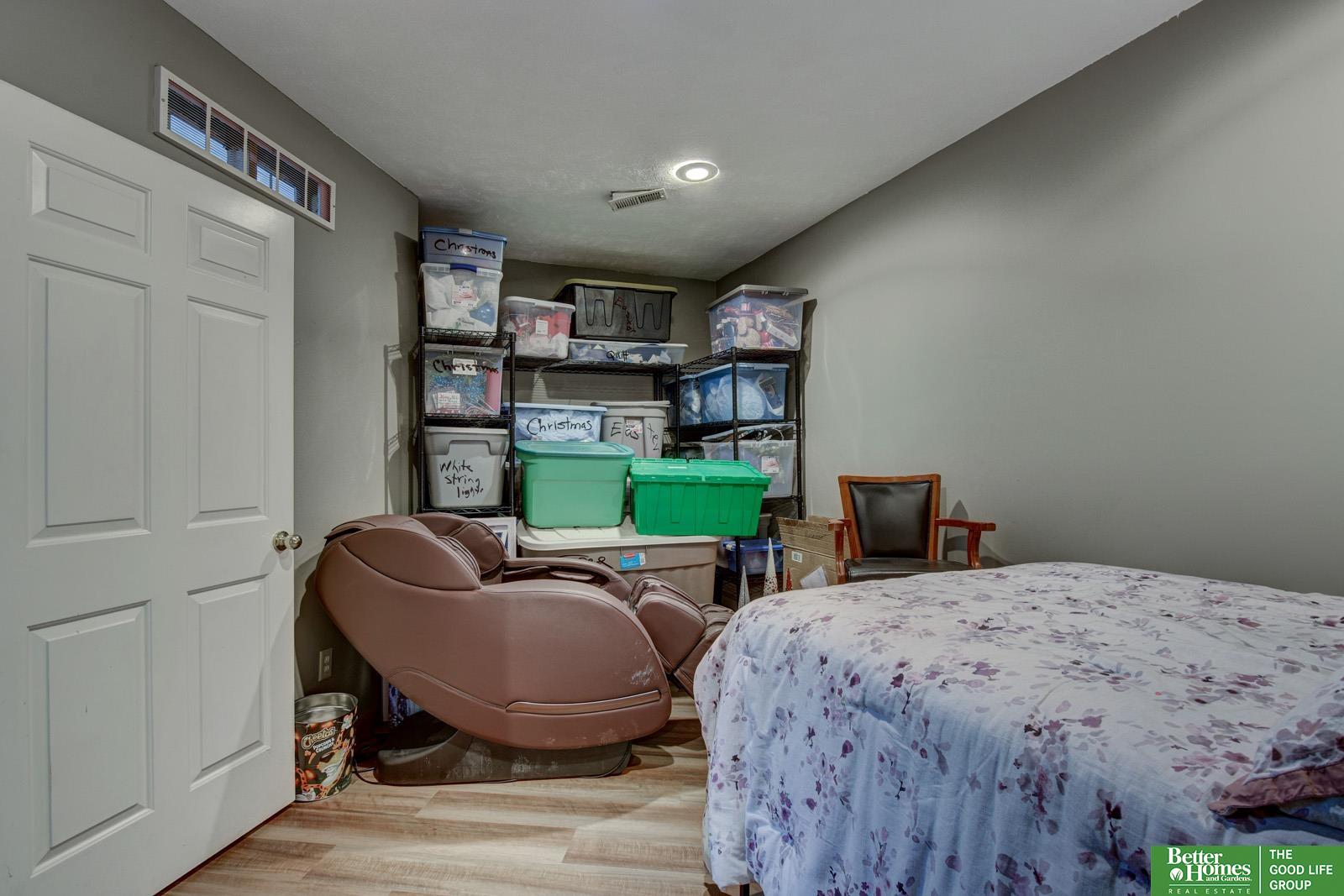 8883 Verdon Circle