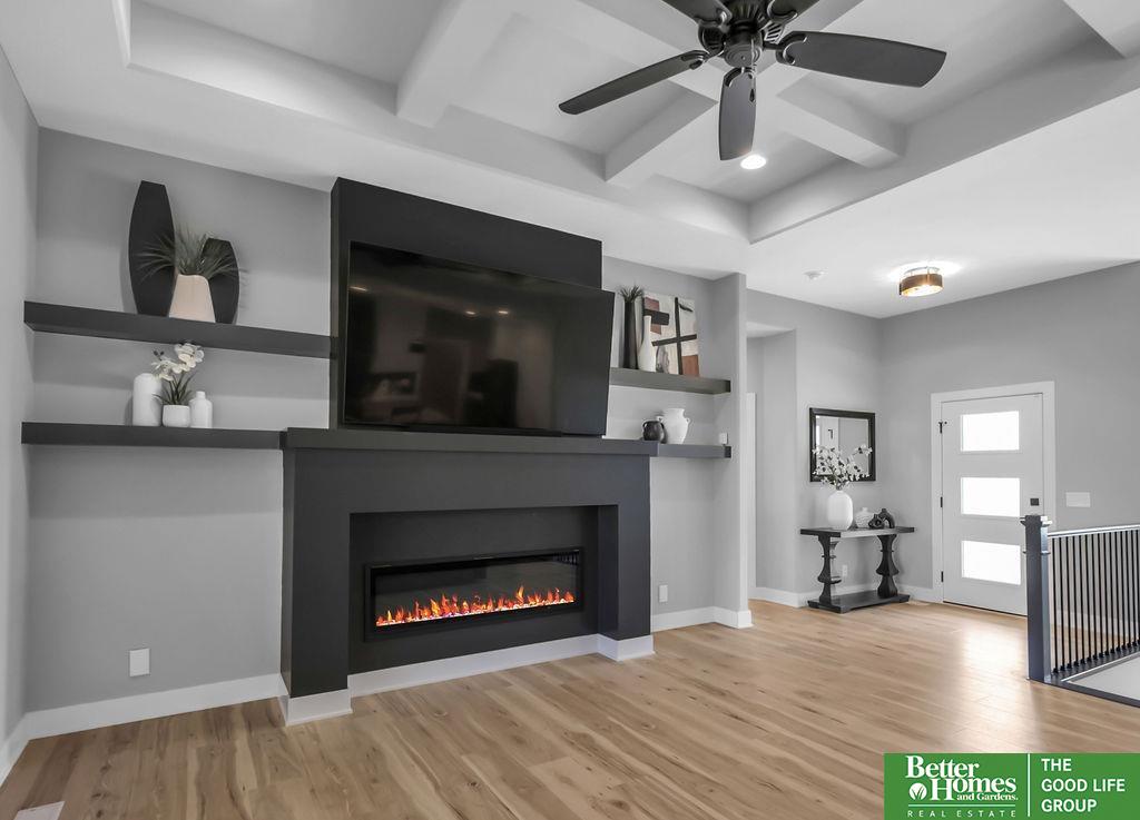 8108 S 184 Terrace
