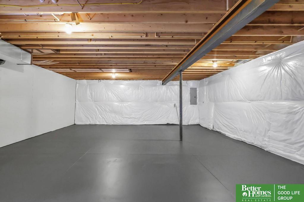 8108 S 184 Terrace