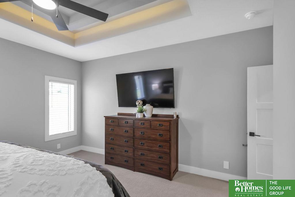 8108 S 184 Terrace