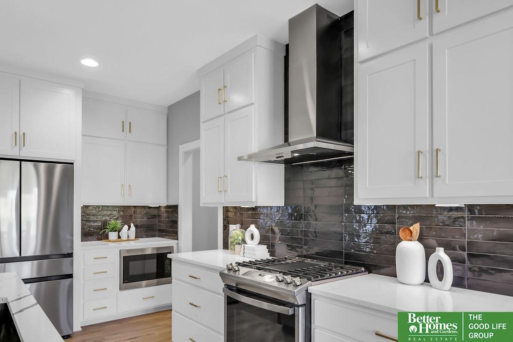8108 S 184 Terrace
