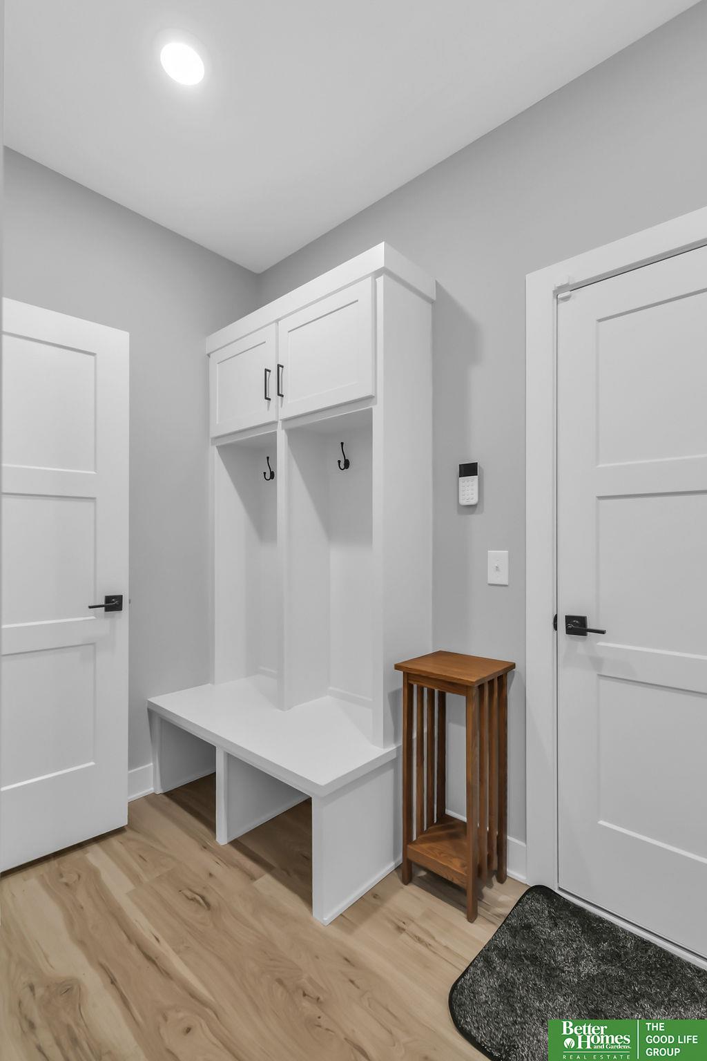 8108 S 184 Terrace