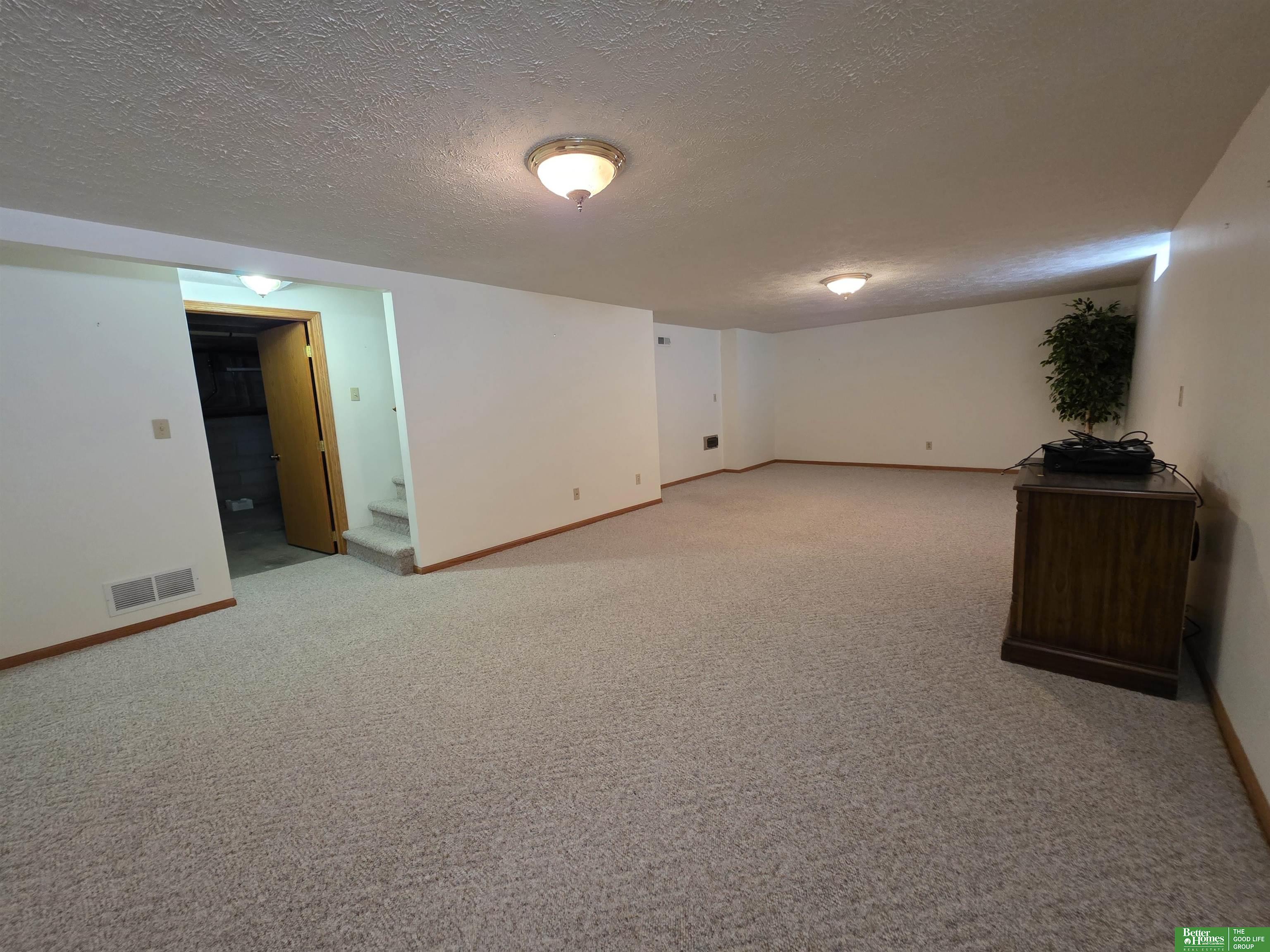 707 N Beaver Avenue