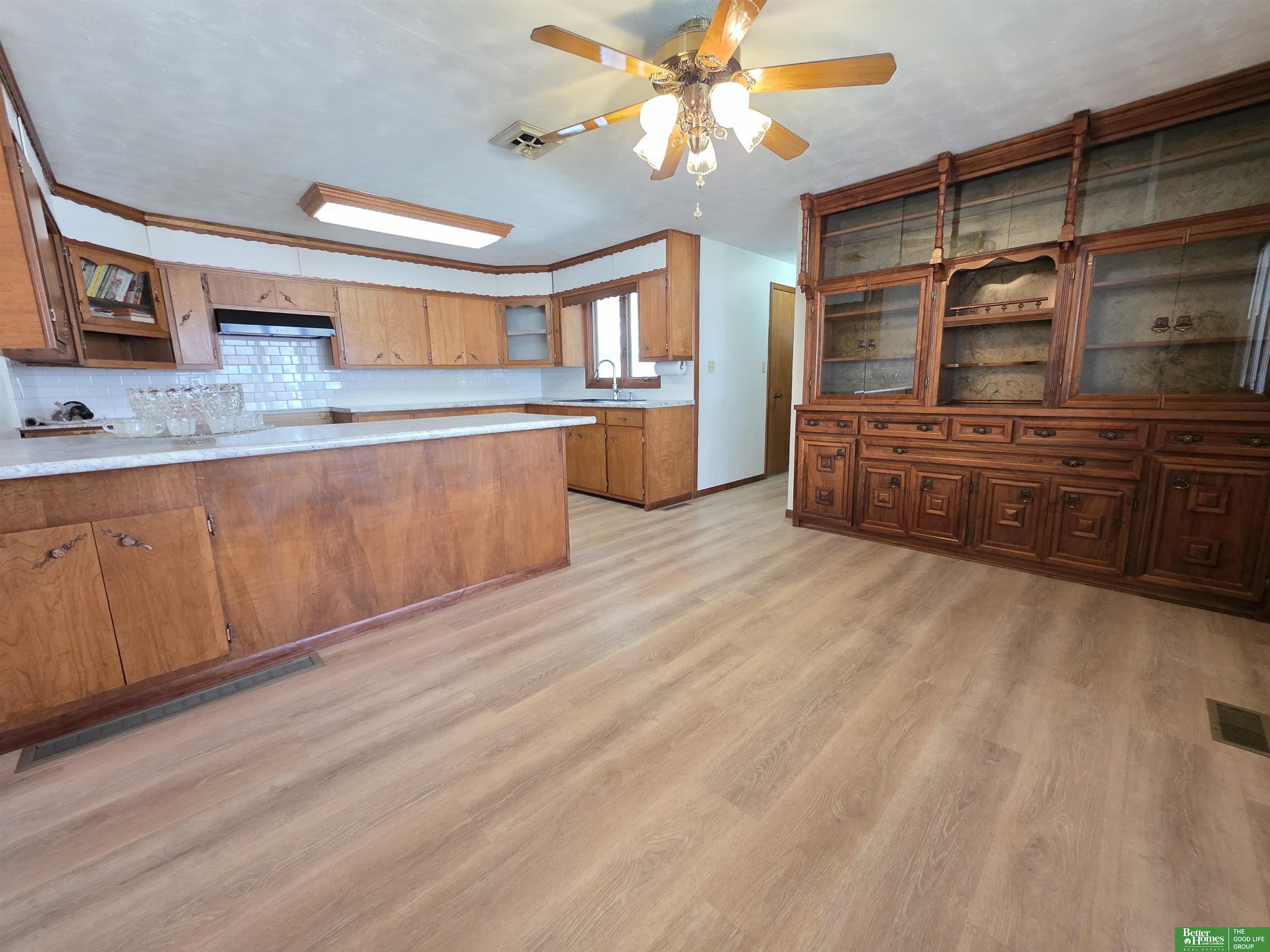 707 N Beaver Avenue