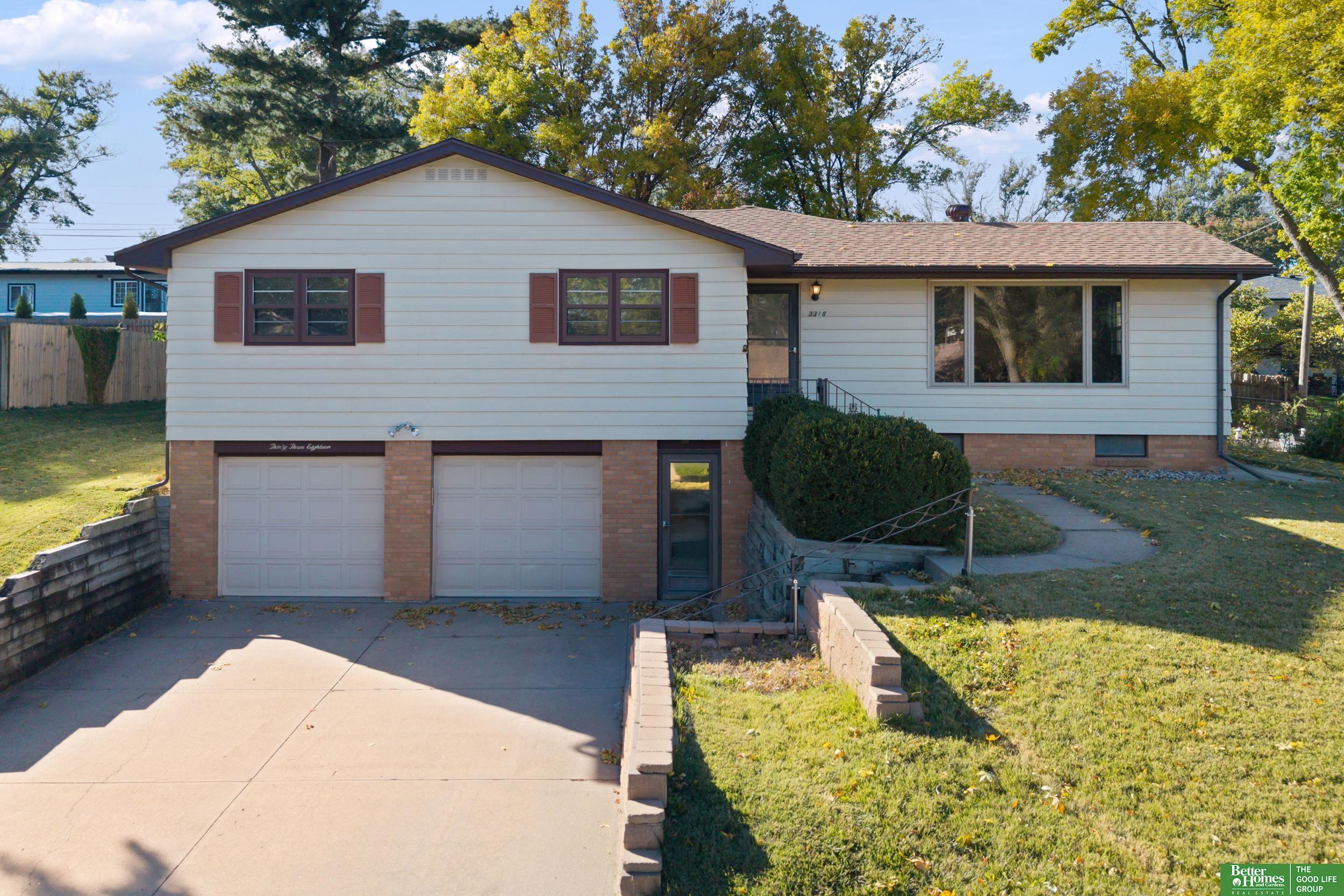 3318 S 106 Street