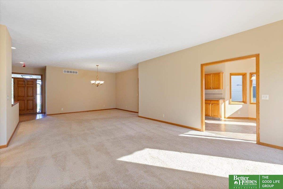 14533 Washington Circle