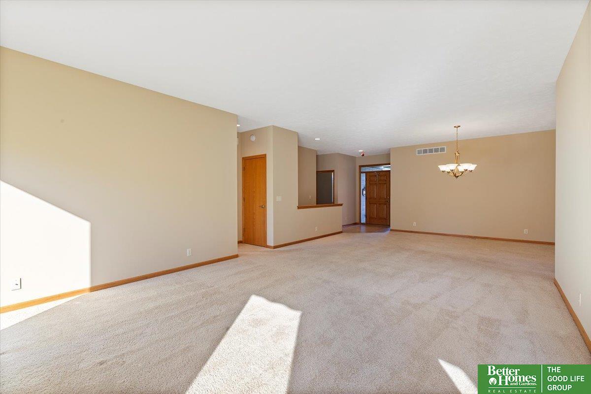 14533 Washington Circle