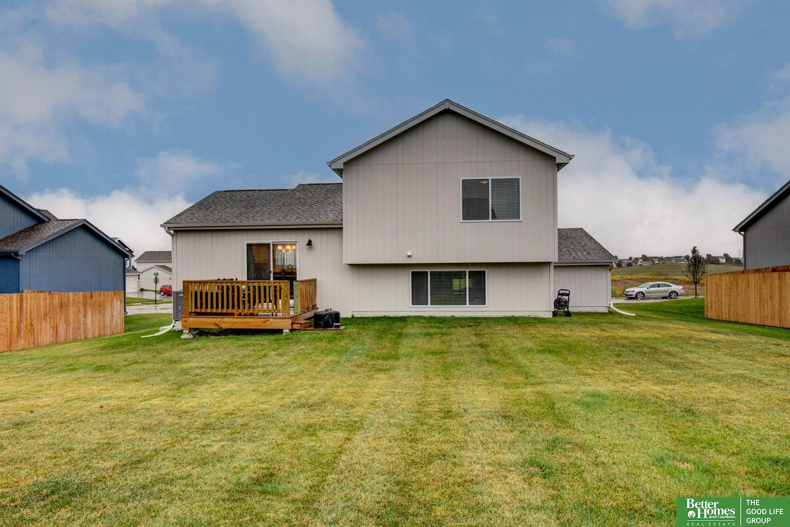 12006 S 107 Street