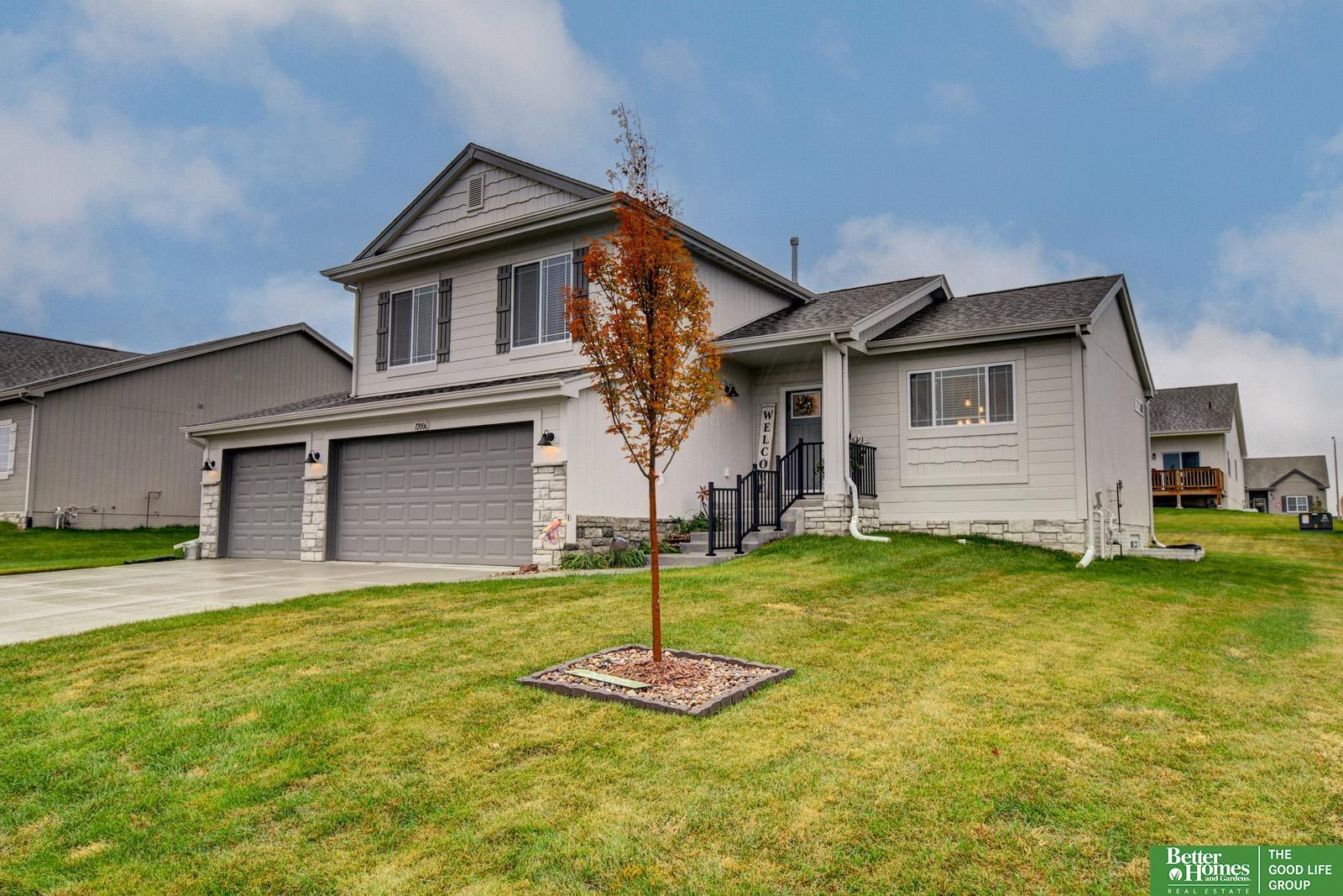 12006 S 107 Street