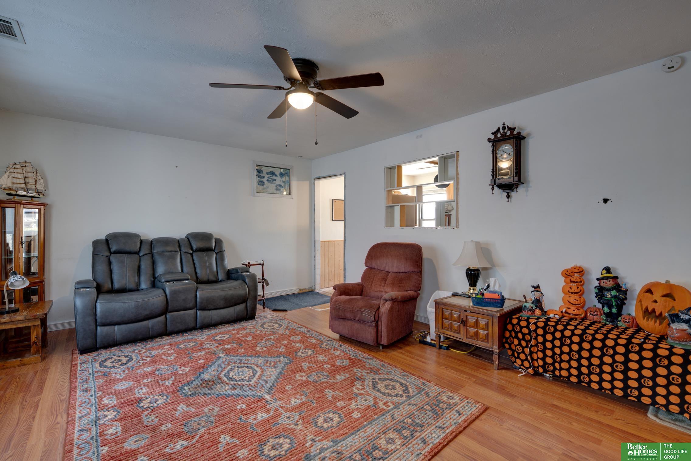 7106 S 69th Street