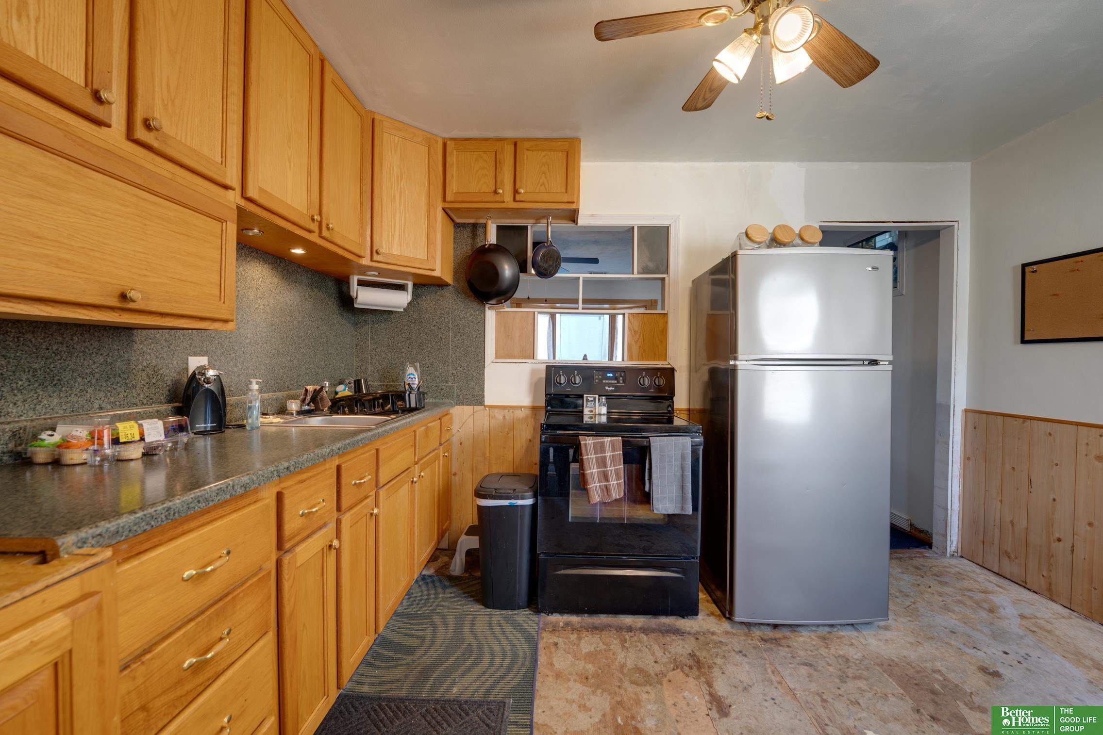 7106 S 69th Street