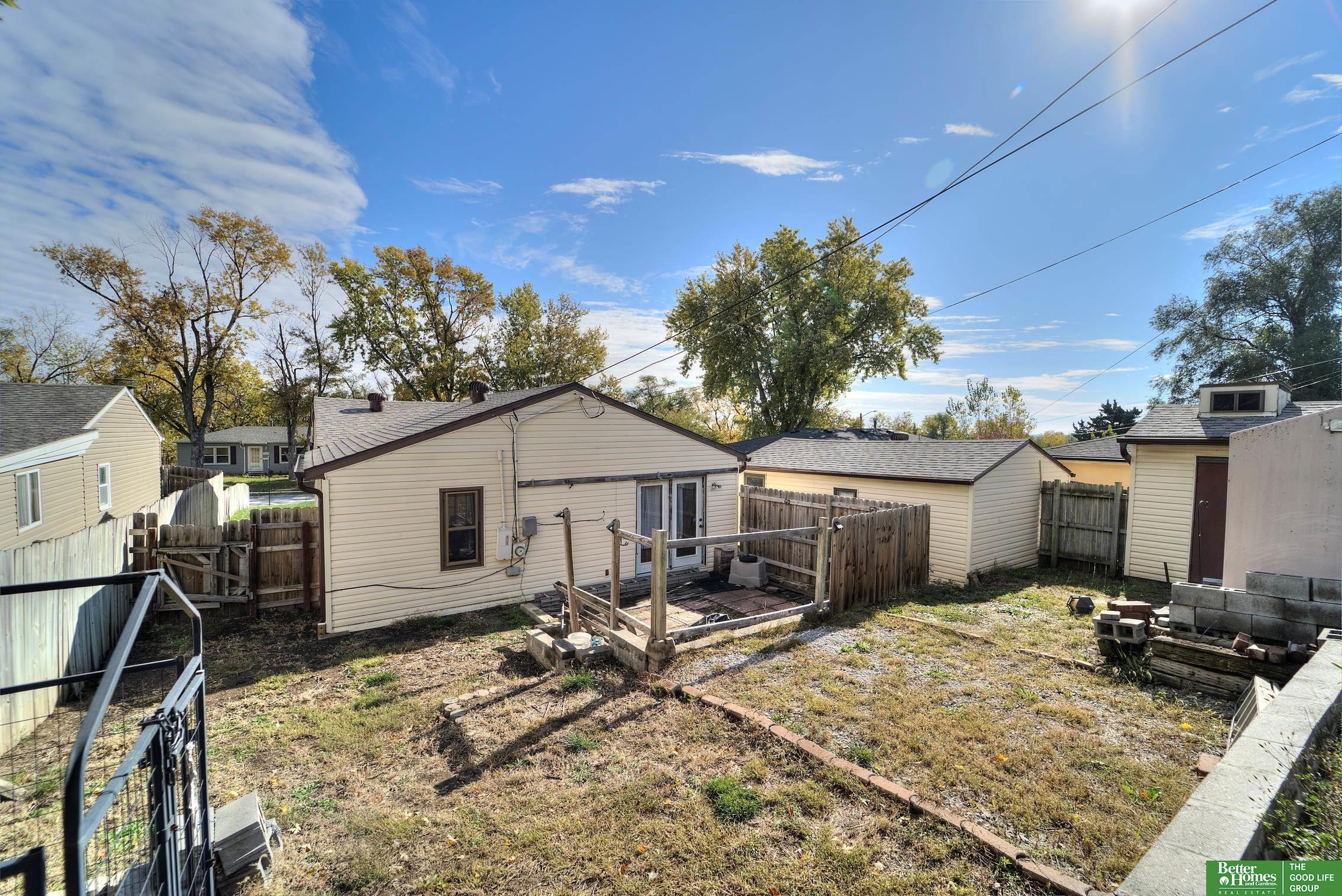7106 S 69th Street