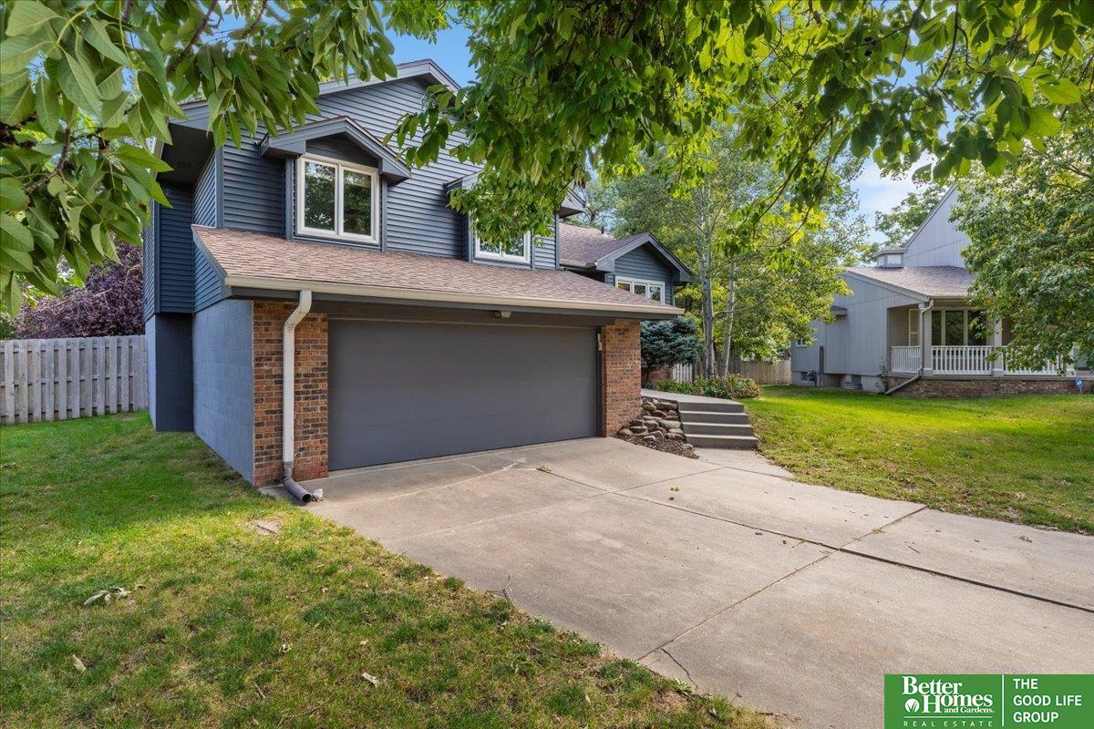 2905 N 120th Avenue Circle