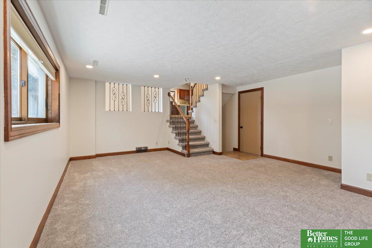 2905 N 120th Avenue Circle