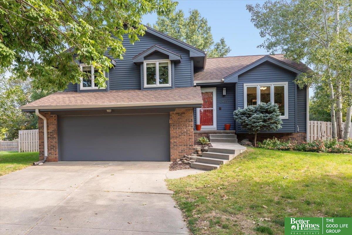 2905 N 120th Avenue Circle