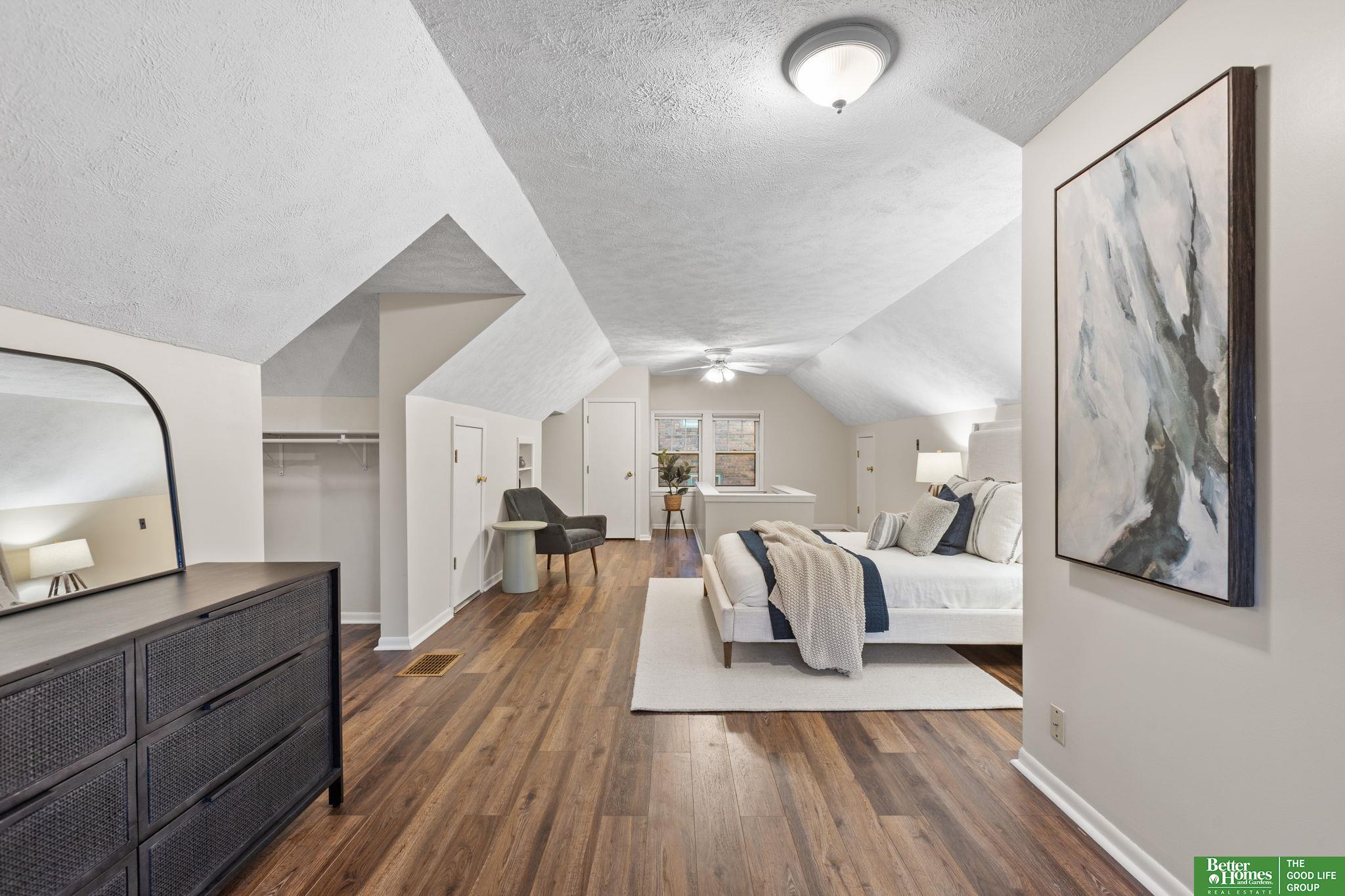 4551 Walnut Street