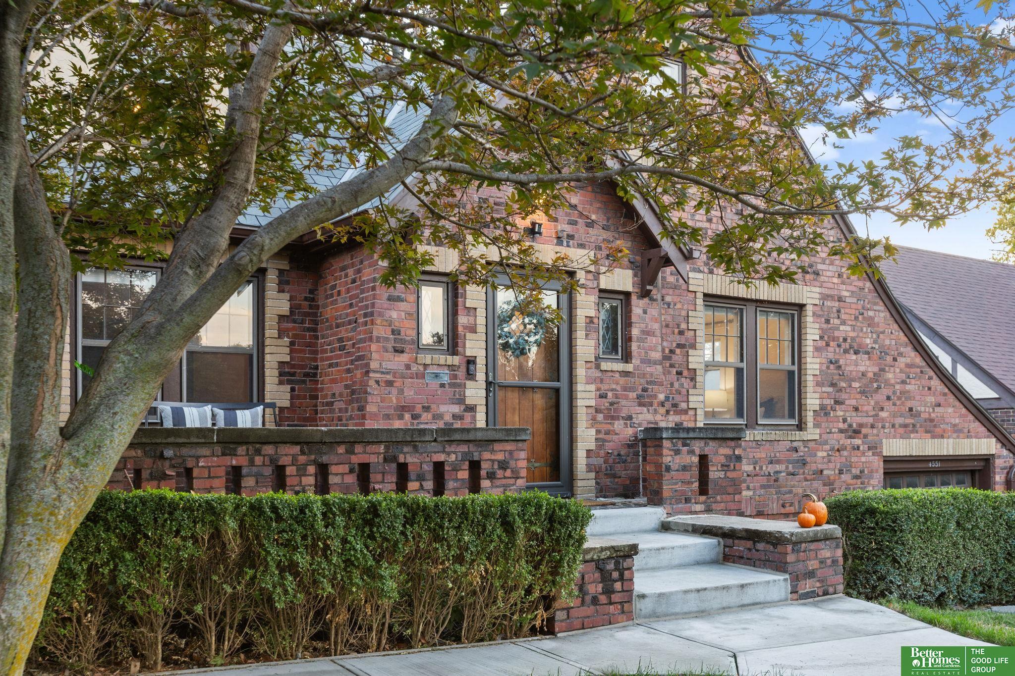 4551 Walnut Street
