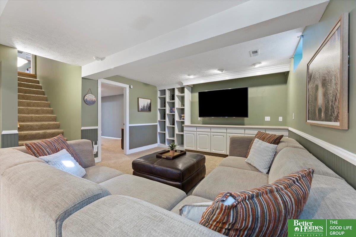 16519 Jefferson Circle