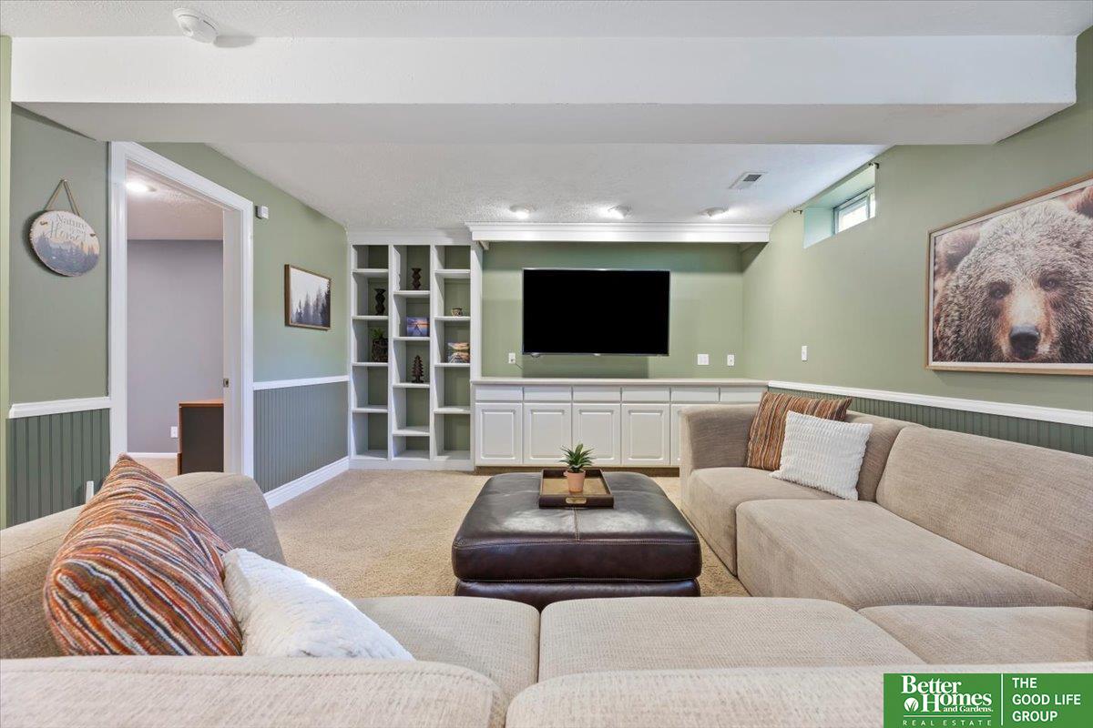 16519 Jefferson Circle
