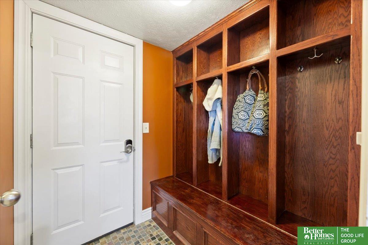 16519 Jefferson Circle