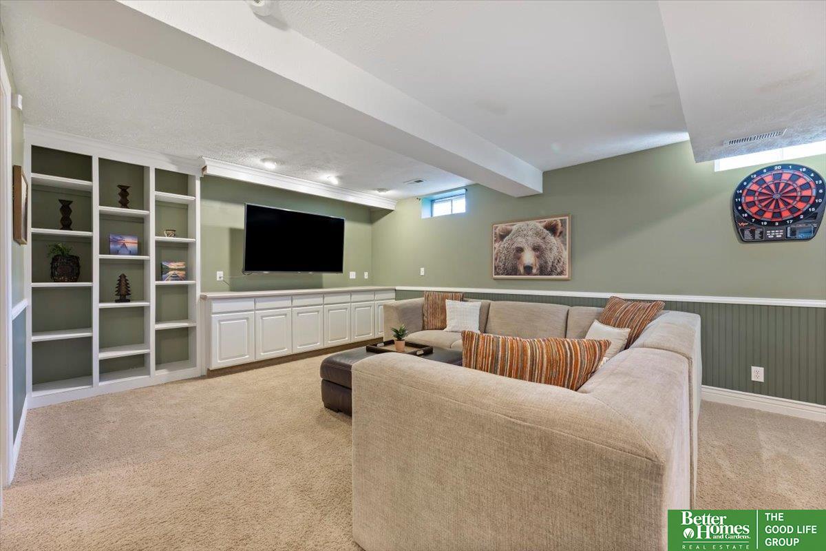 16519 Jefferson Circle