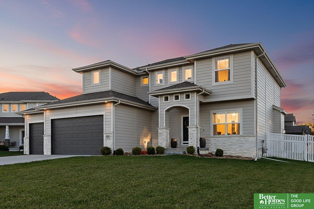 19752 Greenleaf Circle