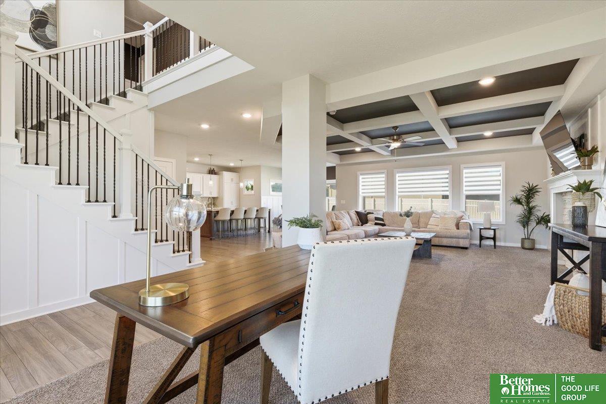 19752 Greenleaf Circle