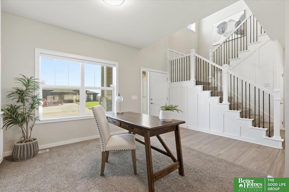 19752 Greenleaf Circle
