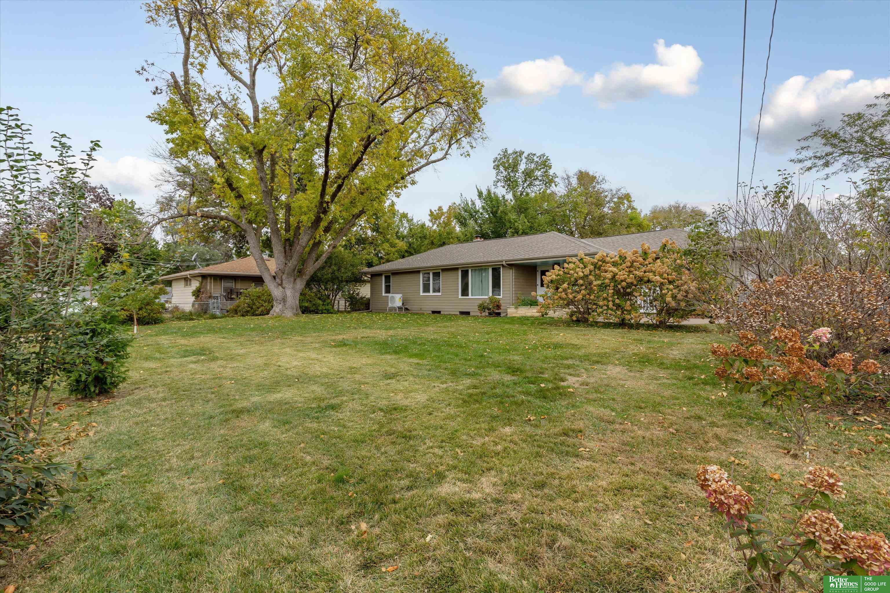 307 Crest Road