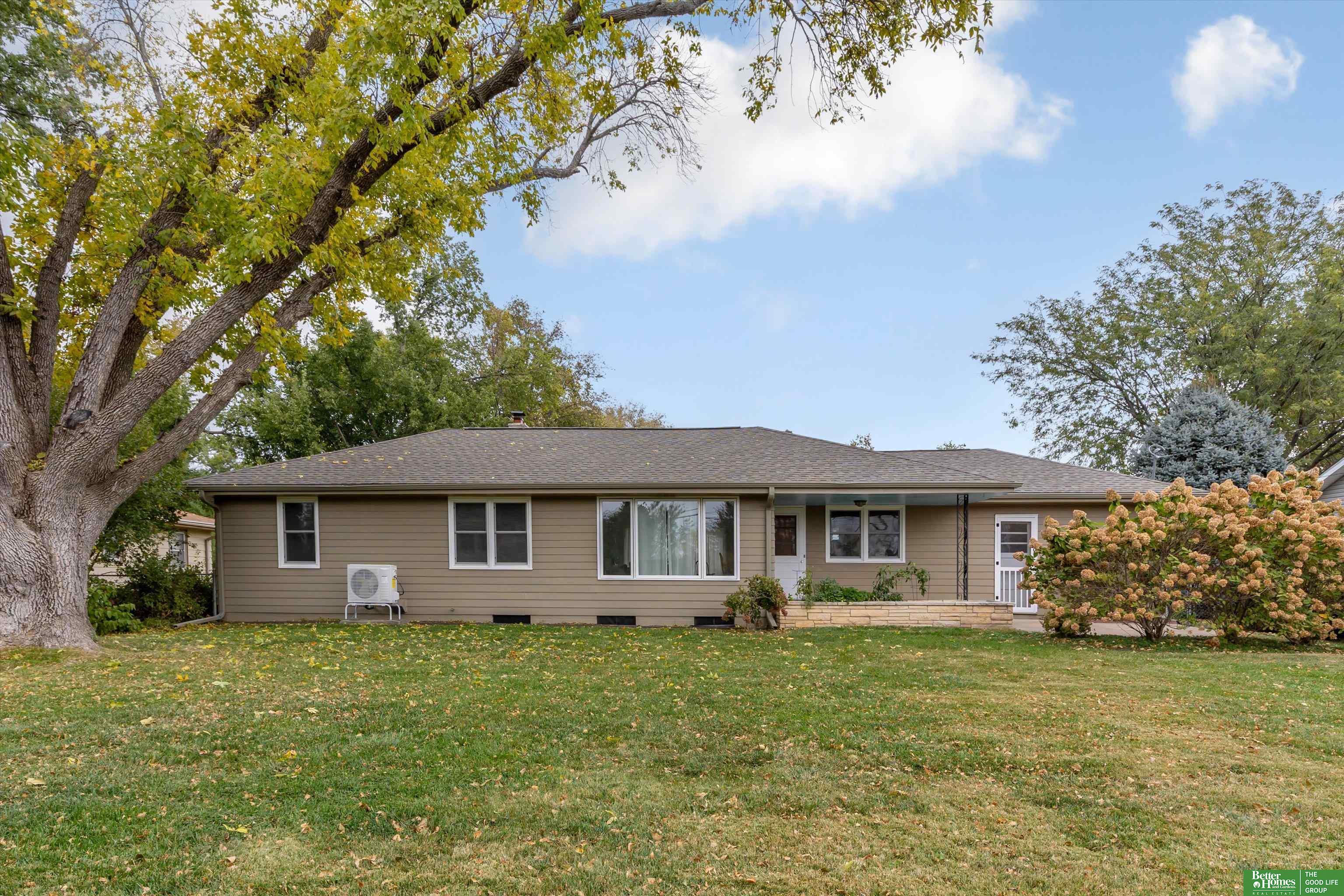 307 Crest Road