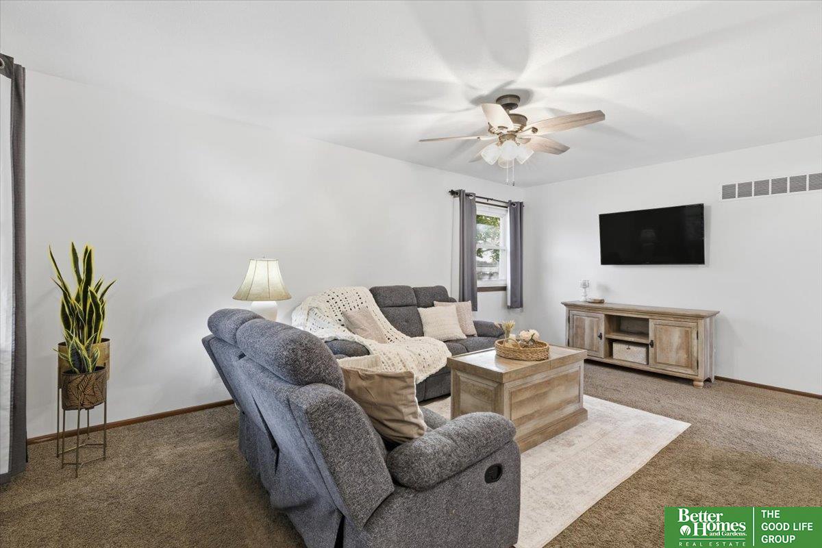 4251 South Gate Boulevard