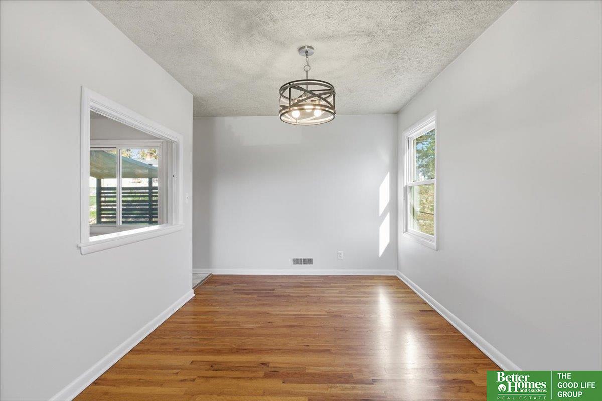 1709 Hillside Drive