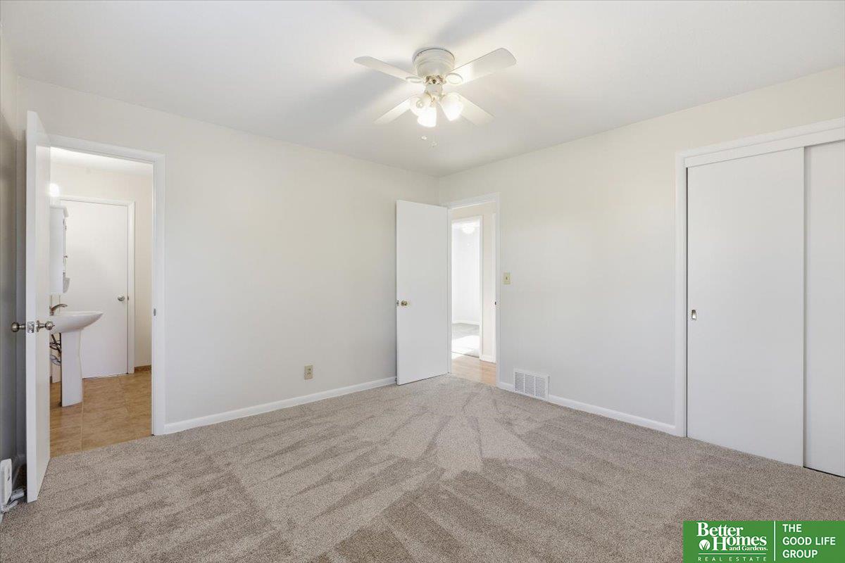 1709 Hillside Drive