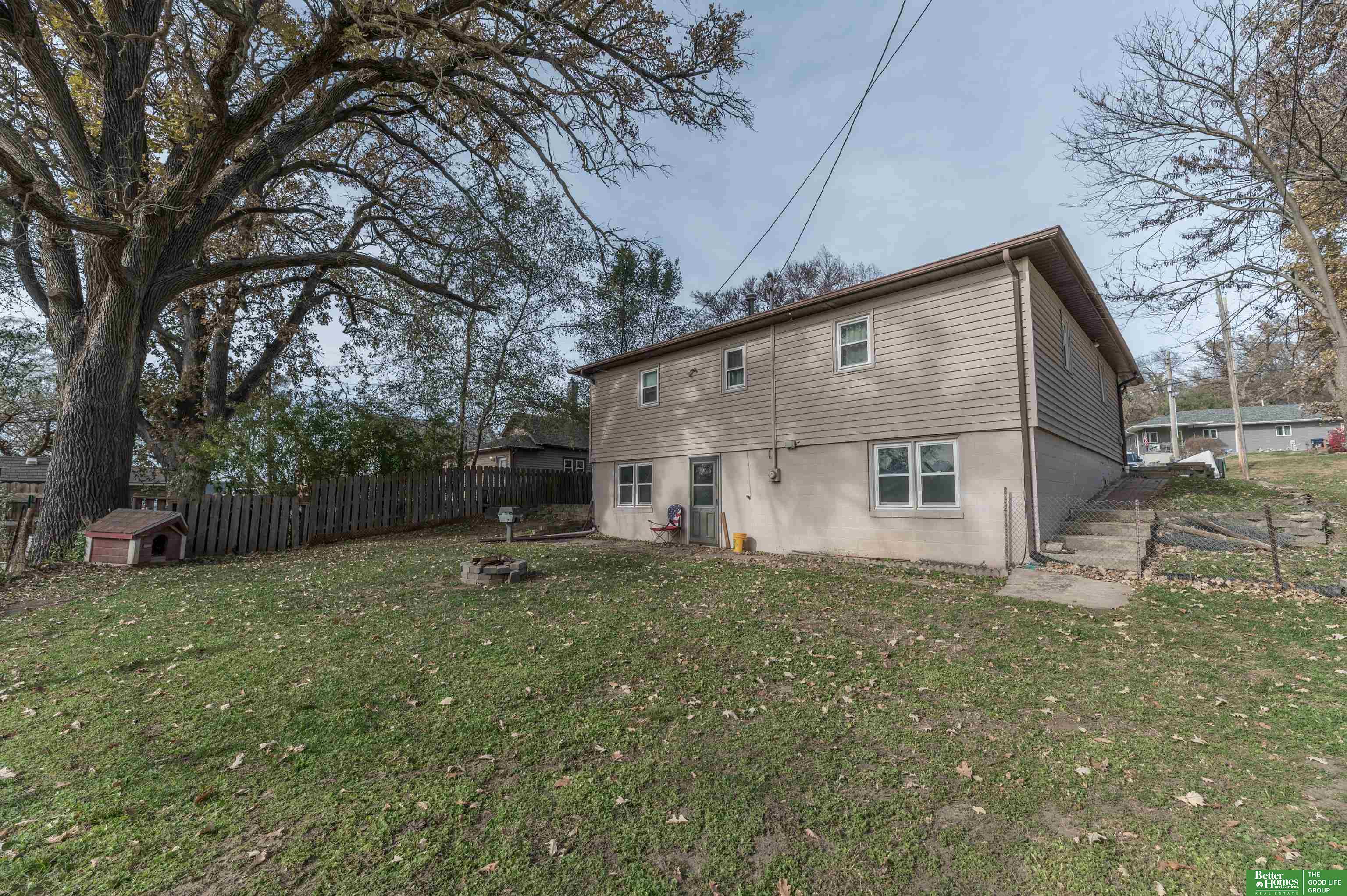 303 E Eldora Avenue