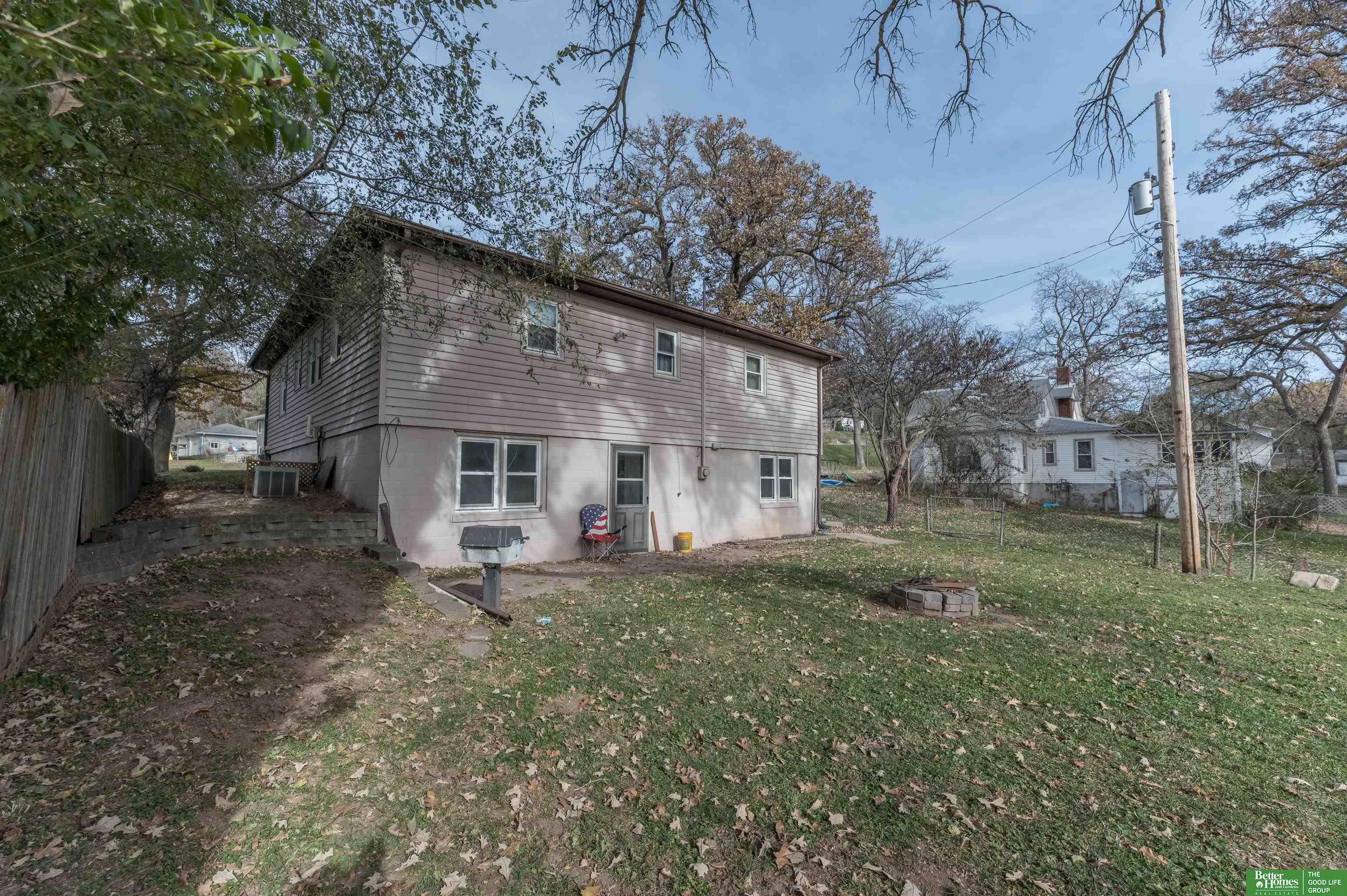 303 E Eldora Avenue