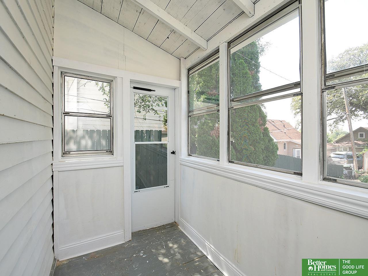 2328 S 10 Street