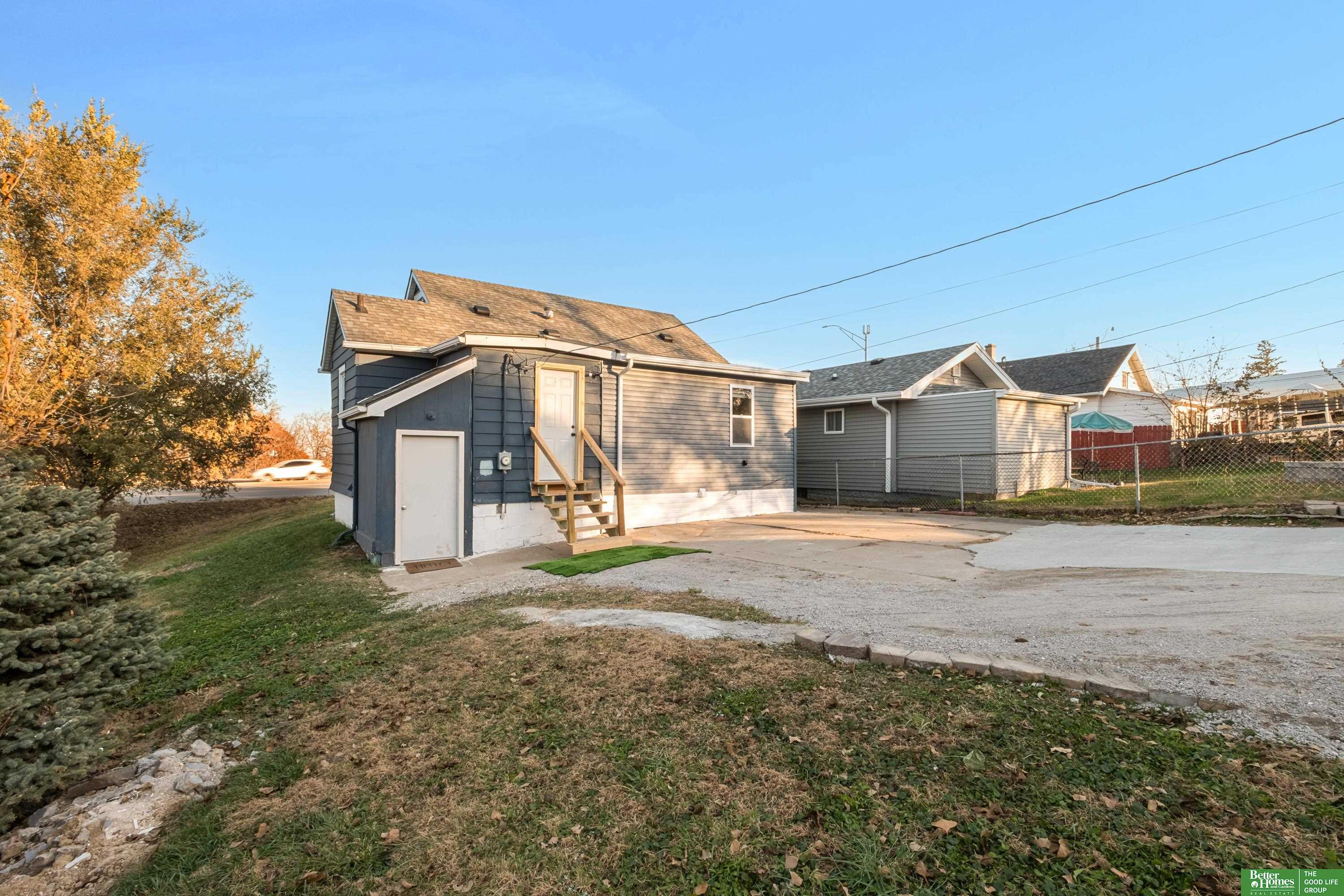 4528 S 13th Street
