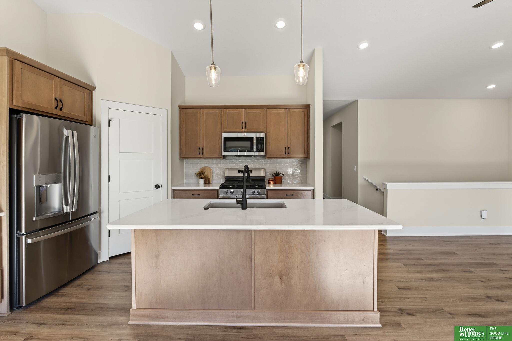 11709 Port Royal Drive
