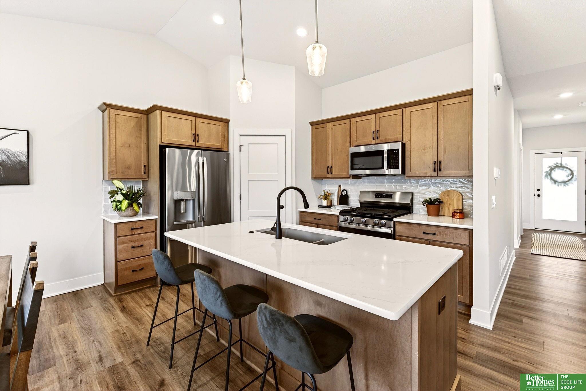 11709 Port Royal Drive