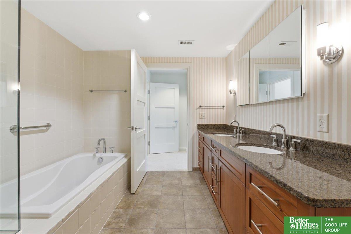 200 S 31st Avenue # 4401