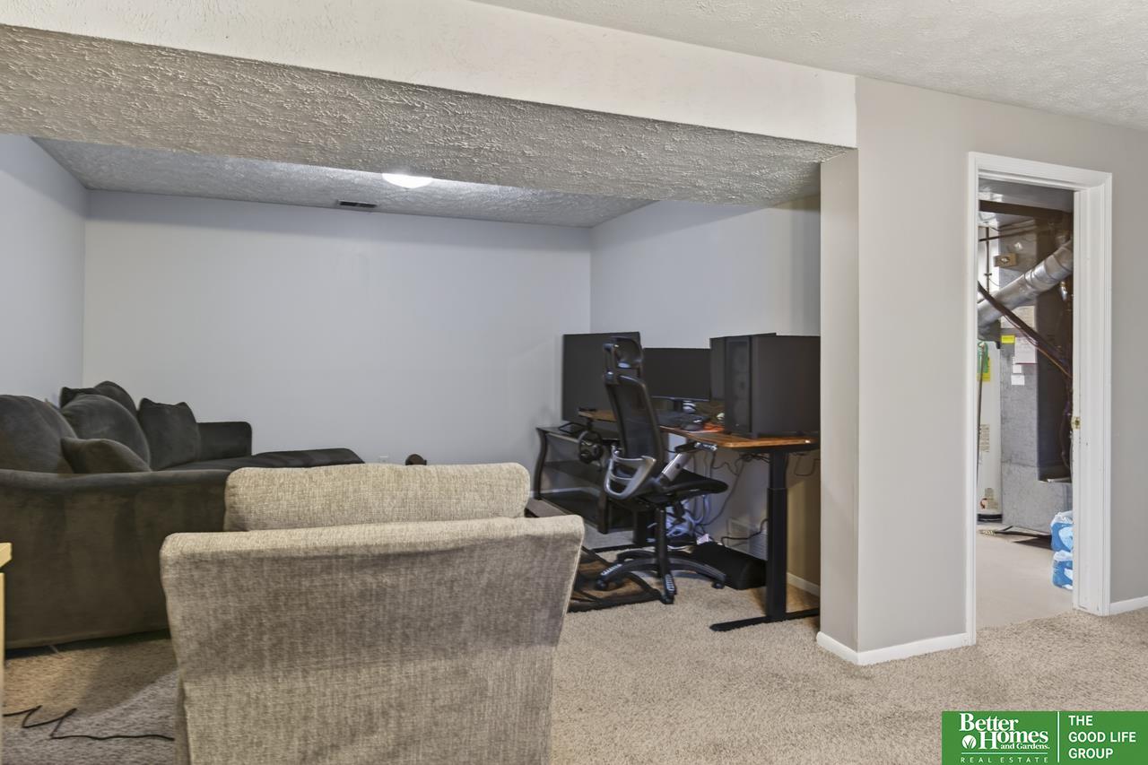 3721 Lynwood Drive