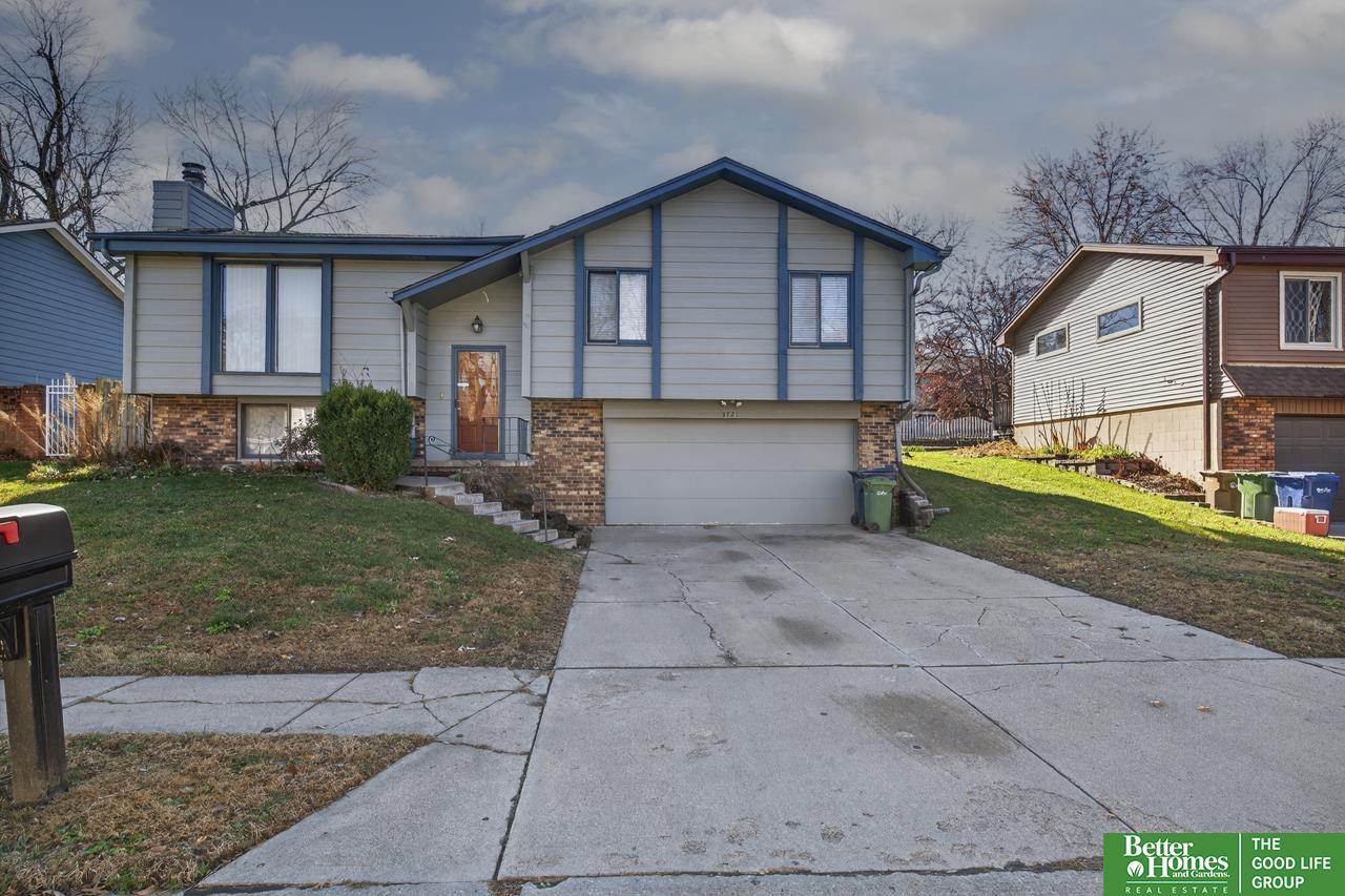 3721 Lynwood Drive