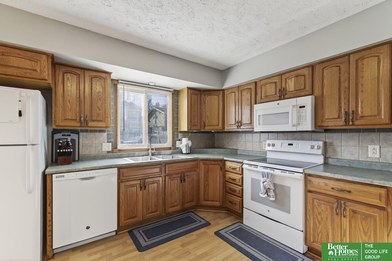 3721 Lynwood Drive