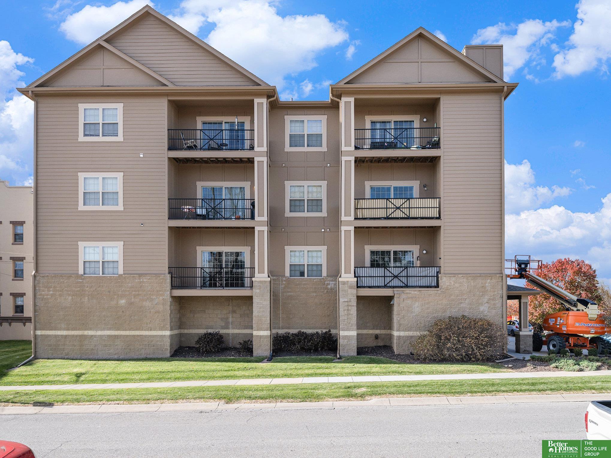 224 N 49 Street # 2D